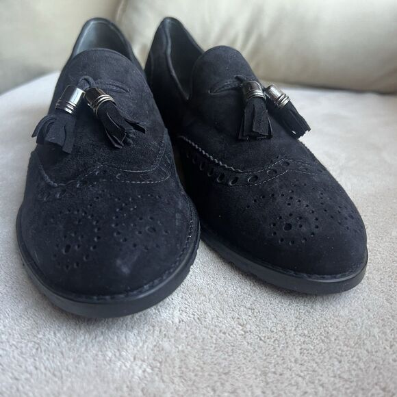 Stuart Weitzman Guything Black Suede Tassel Flat Loafer Shoes Women 7.5 Preppy - Picture 8 of 15